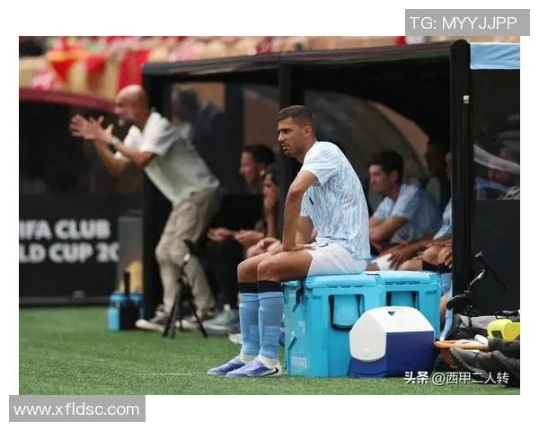 被羞辱的足球明星们在绿茵场上的逆袭与重生之路